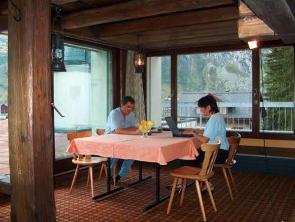Hotel Aurora Andermatt Ngoại thất bức ảnh
